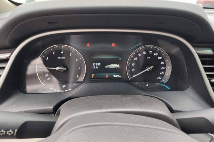 Used Buick GT 2019 15T Dual-Clutch Connected Elite Model China VI Instrument Cluster