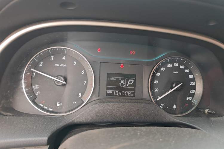 Used Buick GT 2019 15T Dual-Clutch Advanced Version China VI Standard Instrument Cluster