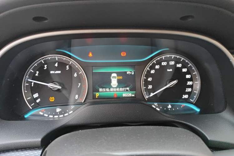 Used Buick GT 2019 15T Dual-Clutch Connected Elite Model China VI Instrument Cluster