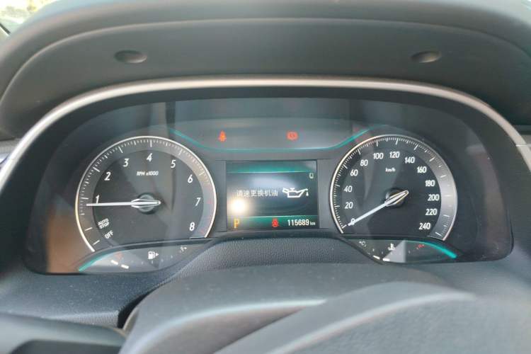 Used Buick GT 2019 15T Dual-Clutch Connected Elite Model China VI Instrument Cluster