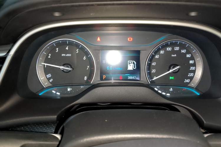 Used Buick GT 2019 15T Dual-Clutch Connected Elite Model China VI Instrument Cluster