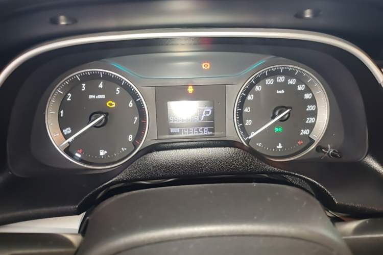 Used Buick GT 2019 15T Dual-Clutch Advanced Version China VI Standard Instrument Cluster