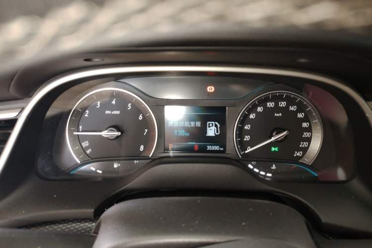 Used Buick GT 2019 15T Dual-Clutch Connected Elite Model China VI Instrument Cluster