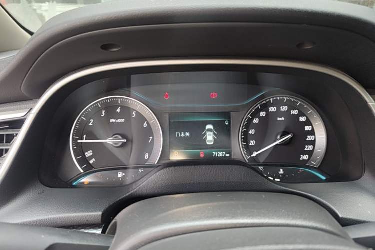 Used Buick GT 2019 15T Dual-Clutch Connected Elite Model China VI Instrument Cluster