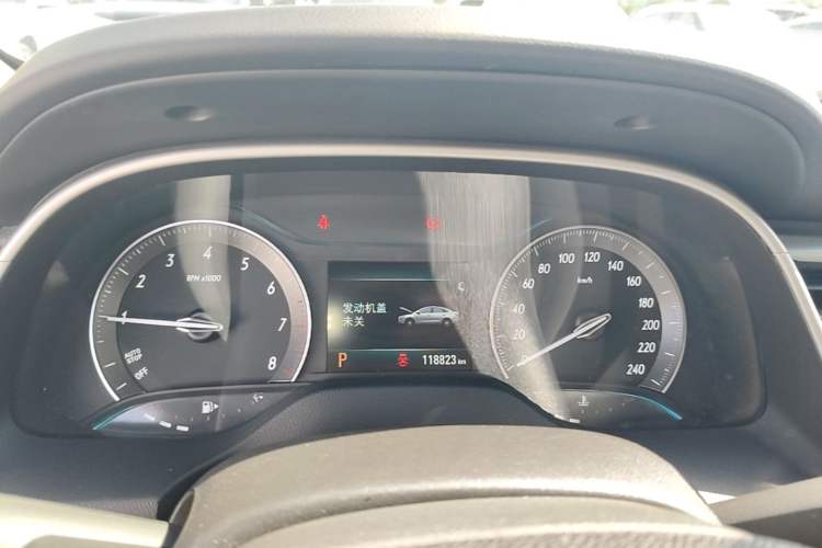 Used Buick GT 2019 15T Dual-Clutch Connected Elite Model China VI Instrument Cluster