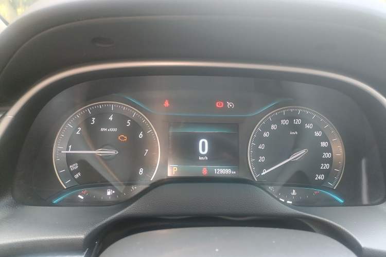 Used Buick GT 2019 15T Dual-Clutch Connected Elite Model China VI Instrument Cluster