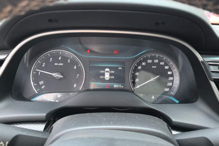 Used Buick GT 2019 18T Automatic Connected Elite Model China V Standard Instrument Cluster