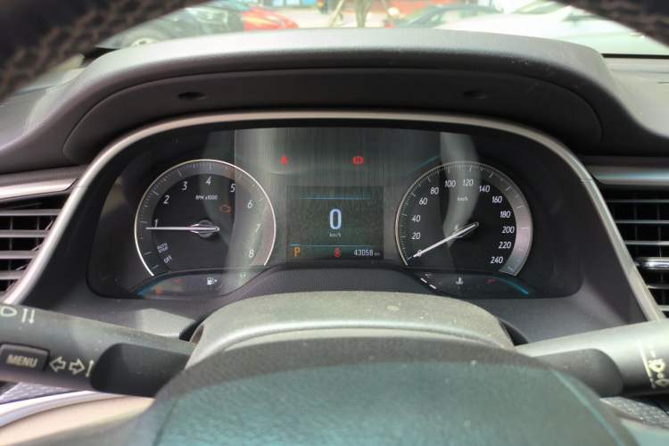 Used Buick GT 2019 15T Dual-Clutch Connected Elite Model China VI Instrument Cluster