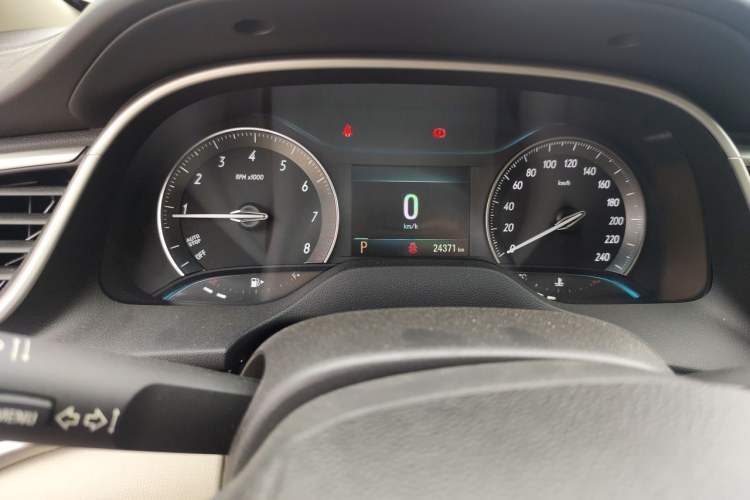 Used Buick GT 2019 15T Dual-Clutch Connected Elite Model China VI Instrument Cluster