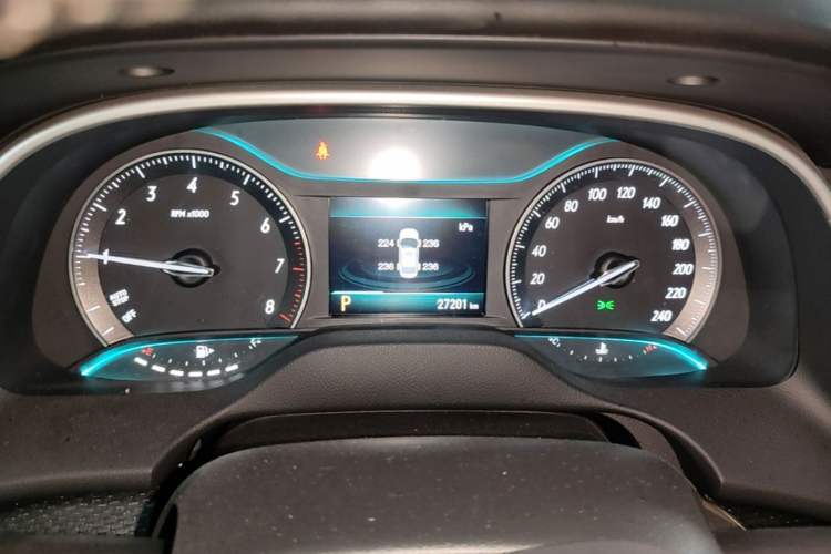 Used Buick GT 2019 15T Dual-Clutch Connected Elite Version China V Standard Instrument Cluster