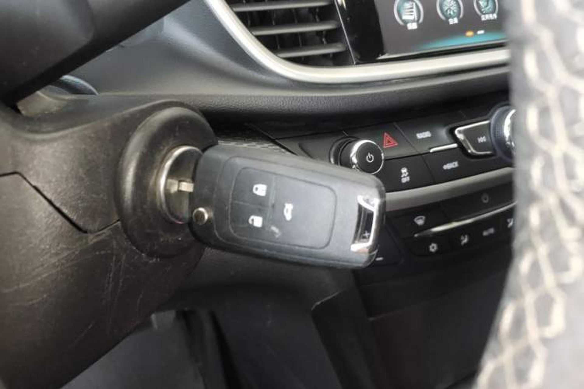Used Buick GT 2019 18T Automatic Connected Elite Model China V Standard Interior 1