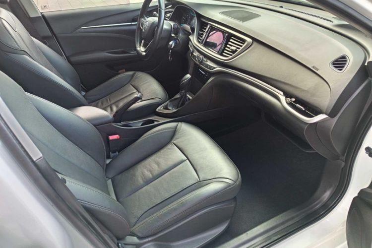 Used Buick GT 2019 18T Automatic Connected Elite Model China VI Standard Interior 10