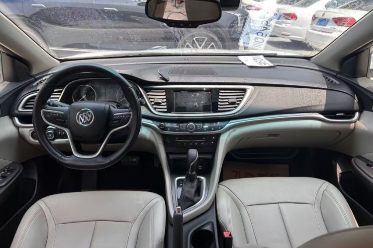 Used Buick GT 2019 15T Dual-Clutch Connected Elite Model China VI Interior 2