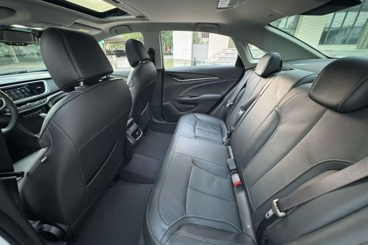 Used Buick GT 2019 18T Automatic Connected Elite Model China VI Standard Interior 2