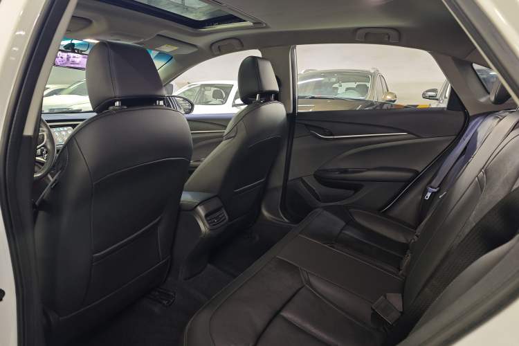 Used Buick GT 2019 18T Automatic Connected Elite Model China VI Standard Interior 2