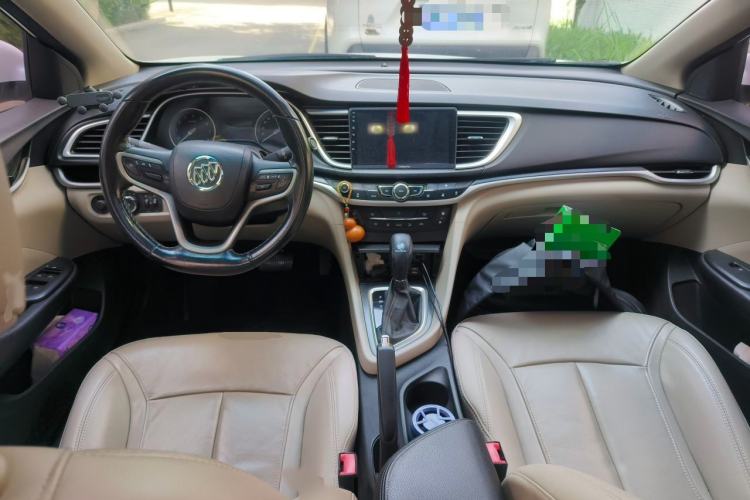 Used Buick GT 2019 15T Dual-Clutch Connected Elite Version China V Standard Interior 2