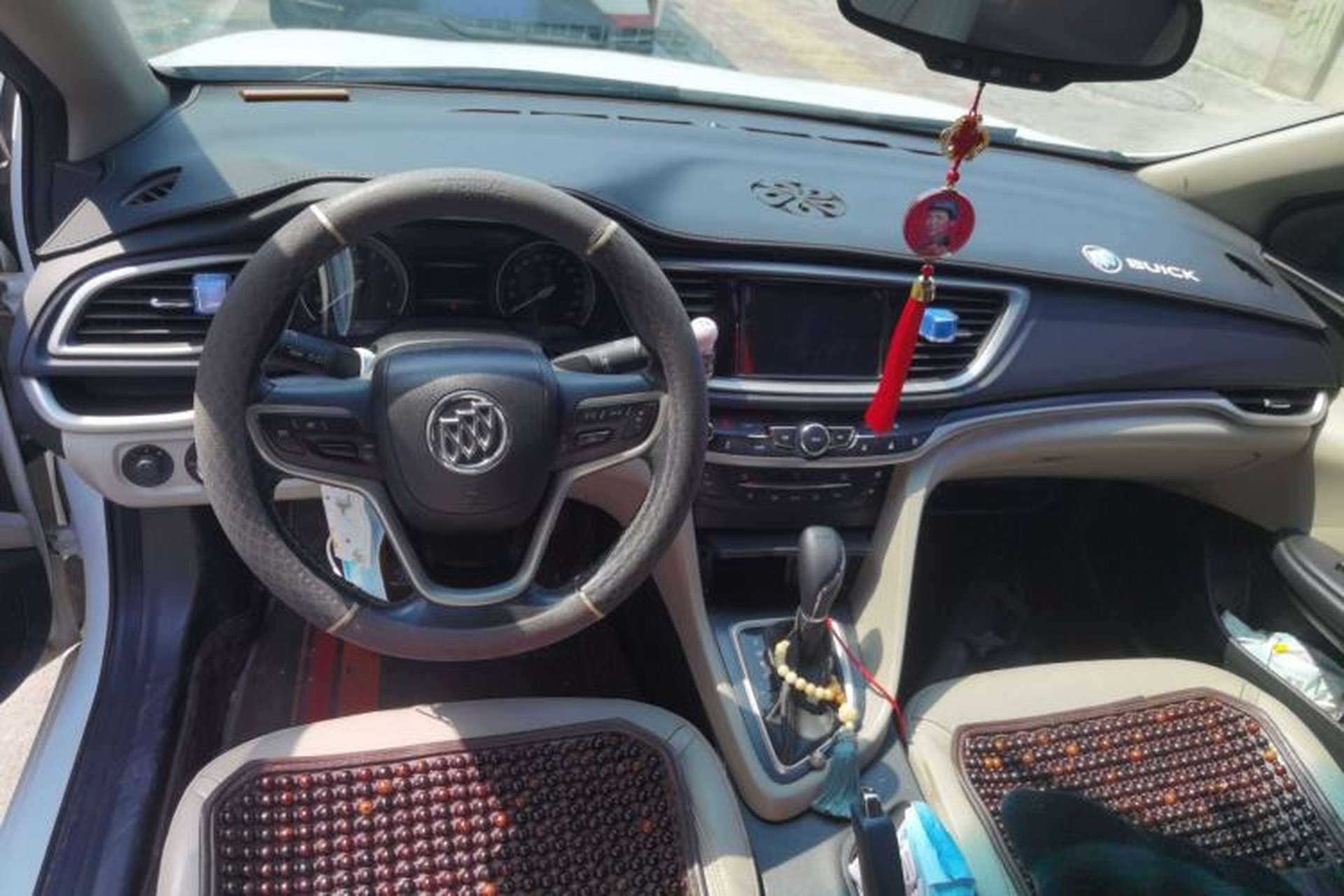 Used Buick GT 2019 15T Dual-Clutch Connected Elite Model China VI Interior 2
