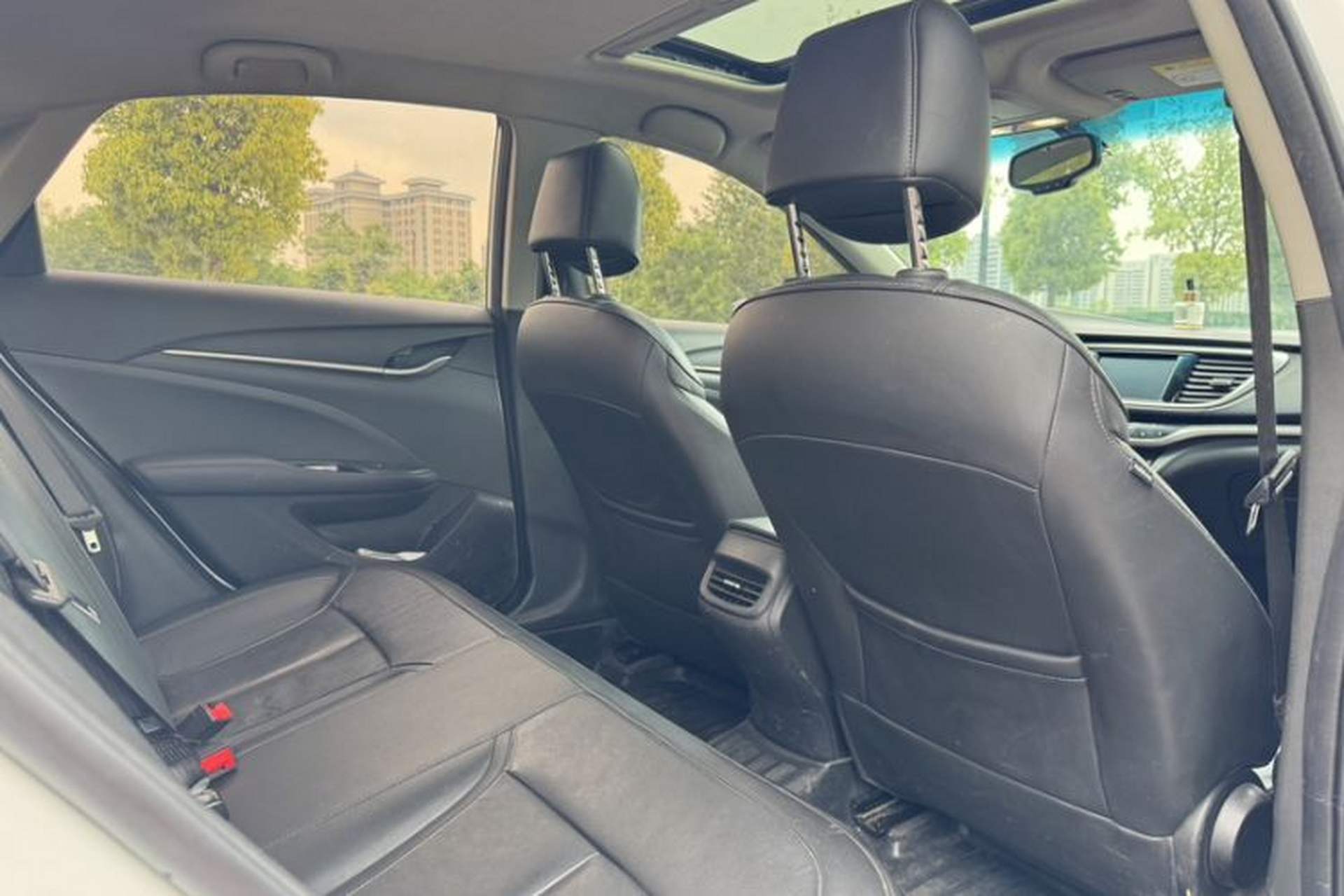 Used Buick GT 2019 18T Automatic Connected Elite Model China V Standard Interior 3