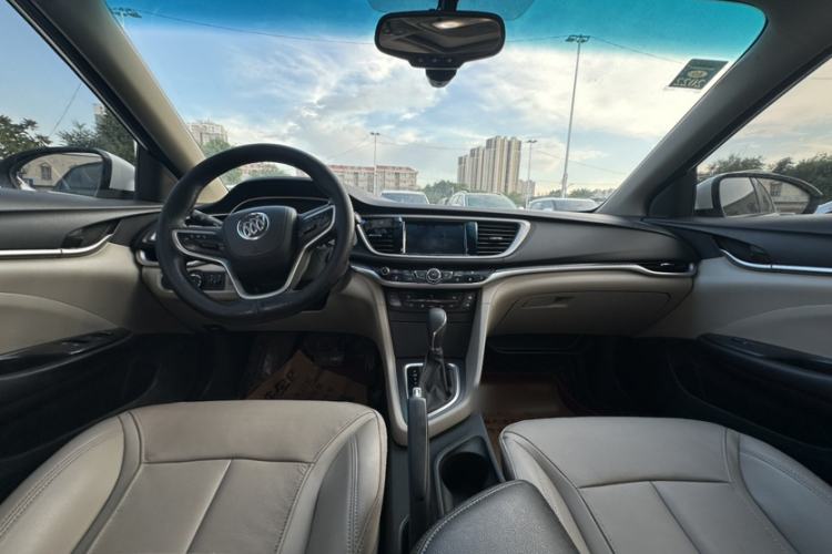 Used Buick GT 2019 15T Dual-Clutch Connected Elite Model China VI Interior 3