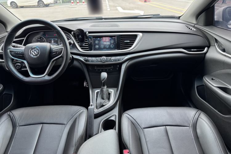 Used Buick GT 2019 18T Automatic Connected Elite Model China VI Standard Interior 3