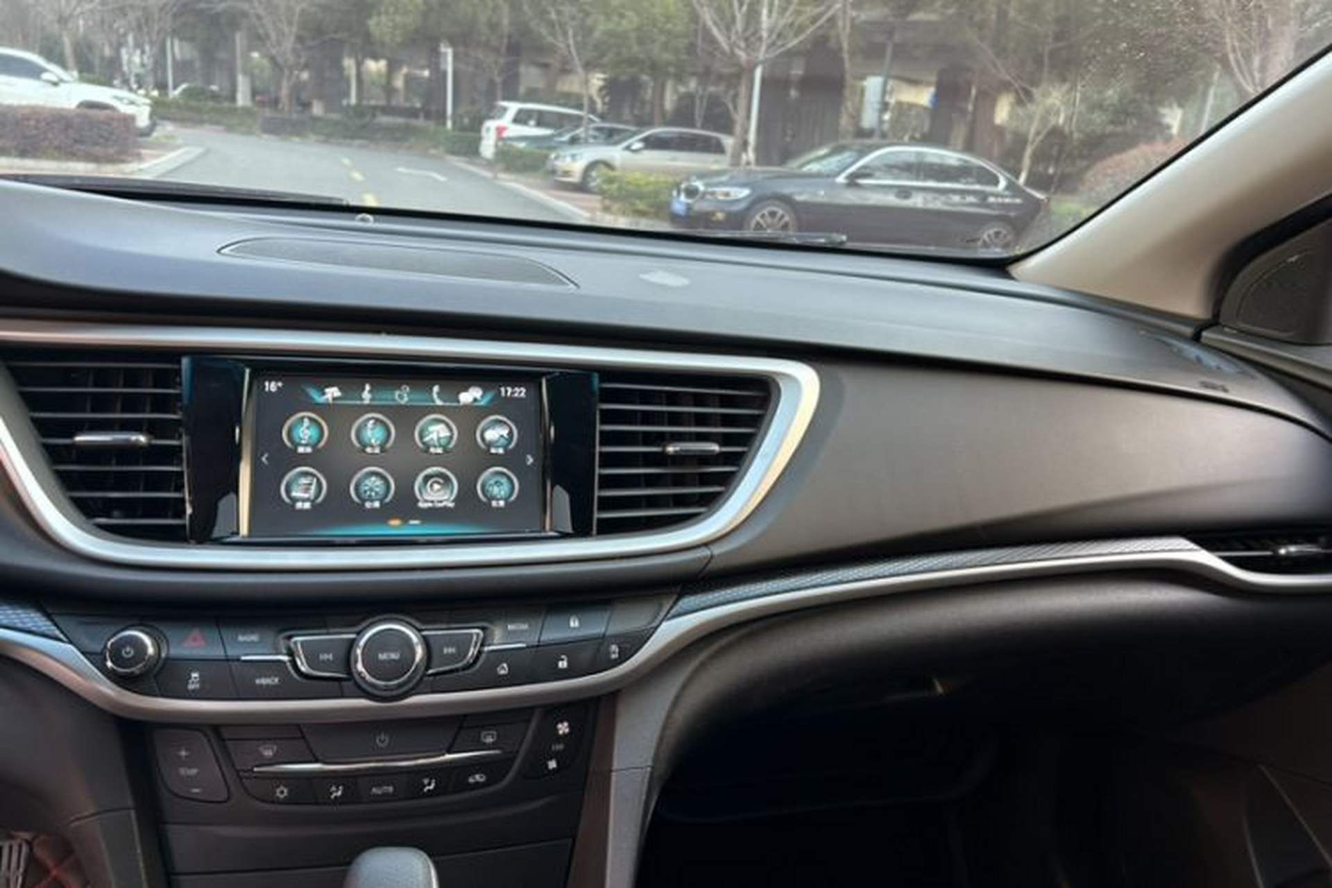 Used Buick GT 2019 18T Automatic Connected Elite Model China VI Standard Interior 4