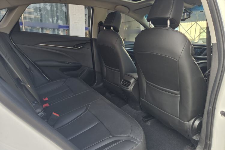 Used Buick GT 2019 18T Automatic Connected Elite Model China VI Standard Interior 4
