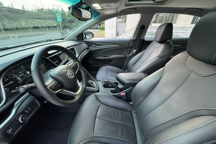 Used Buick GT 2019 18T Automatic Connected Elite Model China VI Standard Interior 4