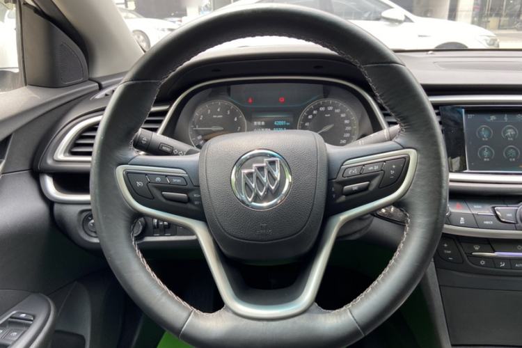 Used Buick GT 2019 18T Automatic Connected Elite Model China VI Standard Interior 4
