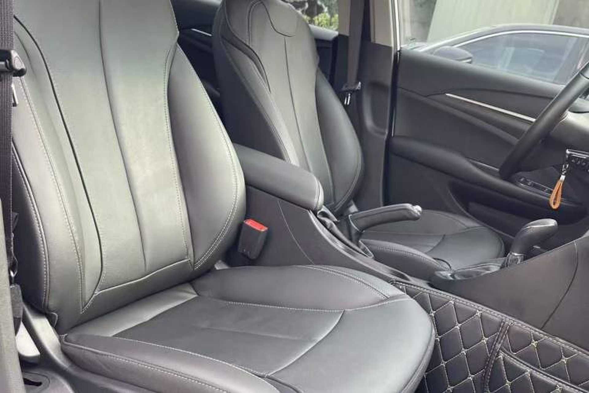 Used Buick GT 2019 18T Automatic Connected Elite Model China VI Standard Interior 5