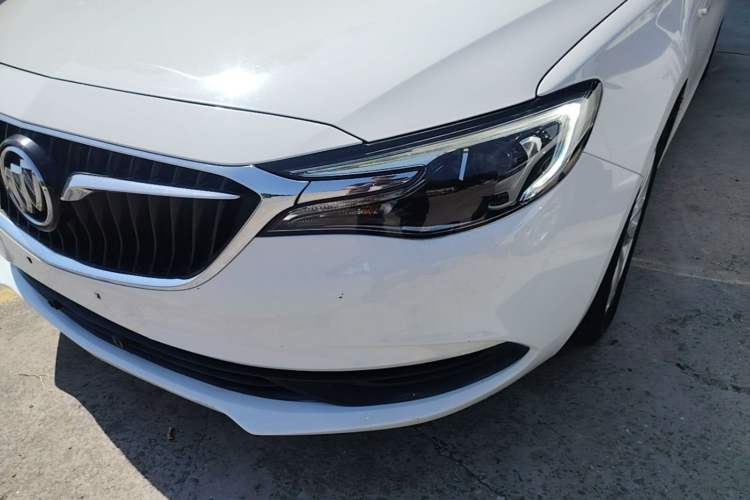 Used Buick GT 2019 15T Dual-Clutch Connected Elite Version China V Standard Left Front Headlight
