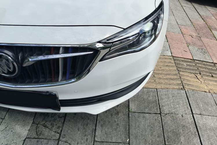 Used Buick GT 2019 15T Dual-Clutch Connected Elite Model China VI Left Front Headlight