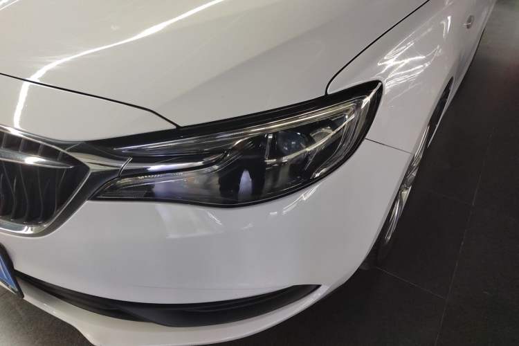 Used Buick GT 2019 15T Dual-Clutch Connected Elite Version China V Standard Left Front Headlight