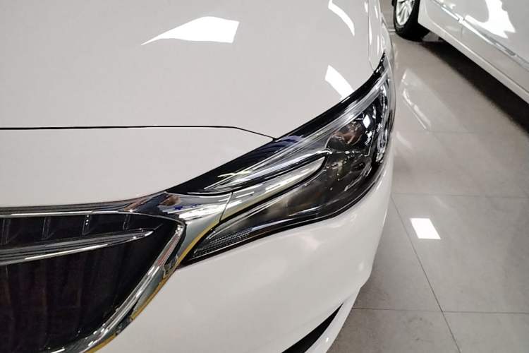 Used Buick GT 2019 18T Automatic Connected Elite Model China V Standard Left Front Headlight