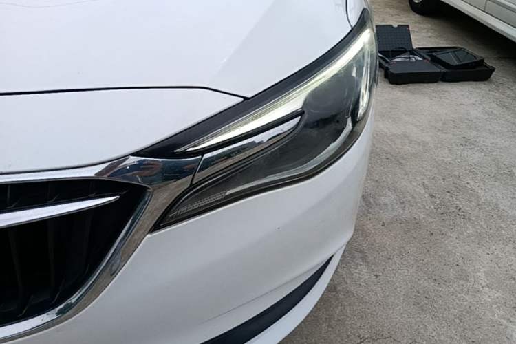Used Buick GT 2019 18T Automatic Connected Elite Model China VI Standard Left Front Headlight