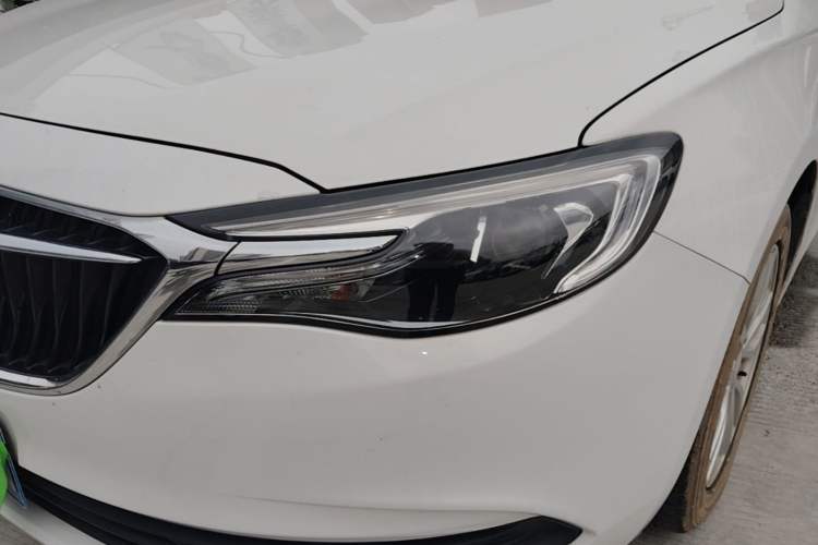 Used Buick GT 2019 15T Dual-Clutch Connected Elite Model China VI Left Front Headlight