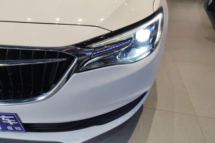 Used Buick GT 2019 18T Automatic Connected Elite Model China VI Standard Left Front Headlight