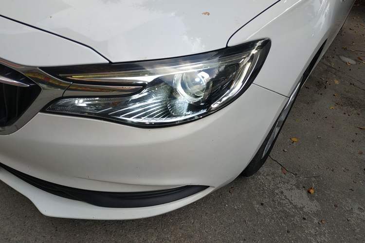 Used Buick GT 2019 15T Dual-Clutch Advanced Version China VI Standard Left Front Headlight