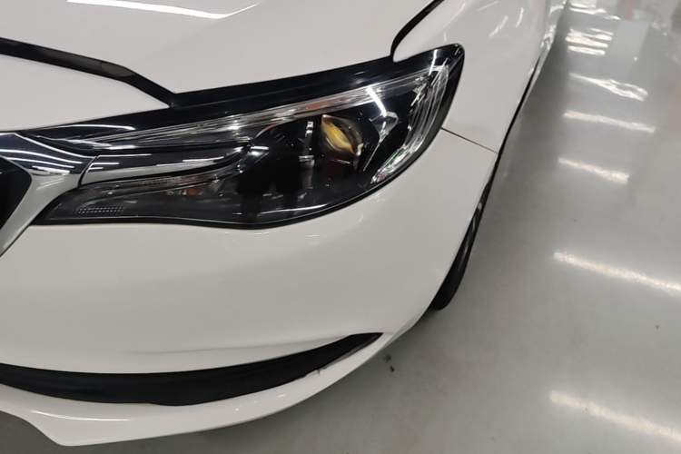 Used Buick GT 2019 18T Automatic Connected Elite Model China VI Standard Left Front Headlight