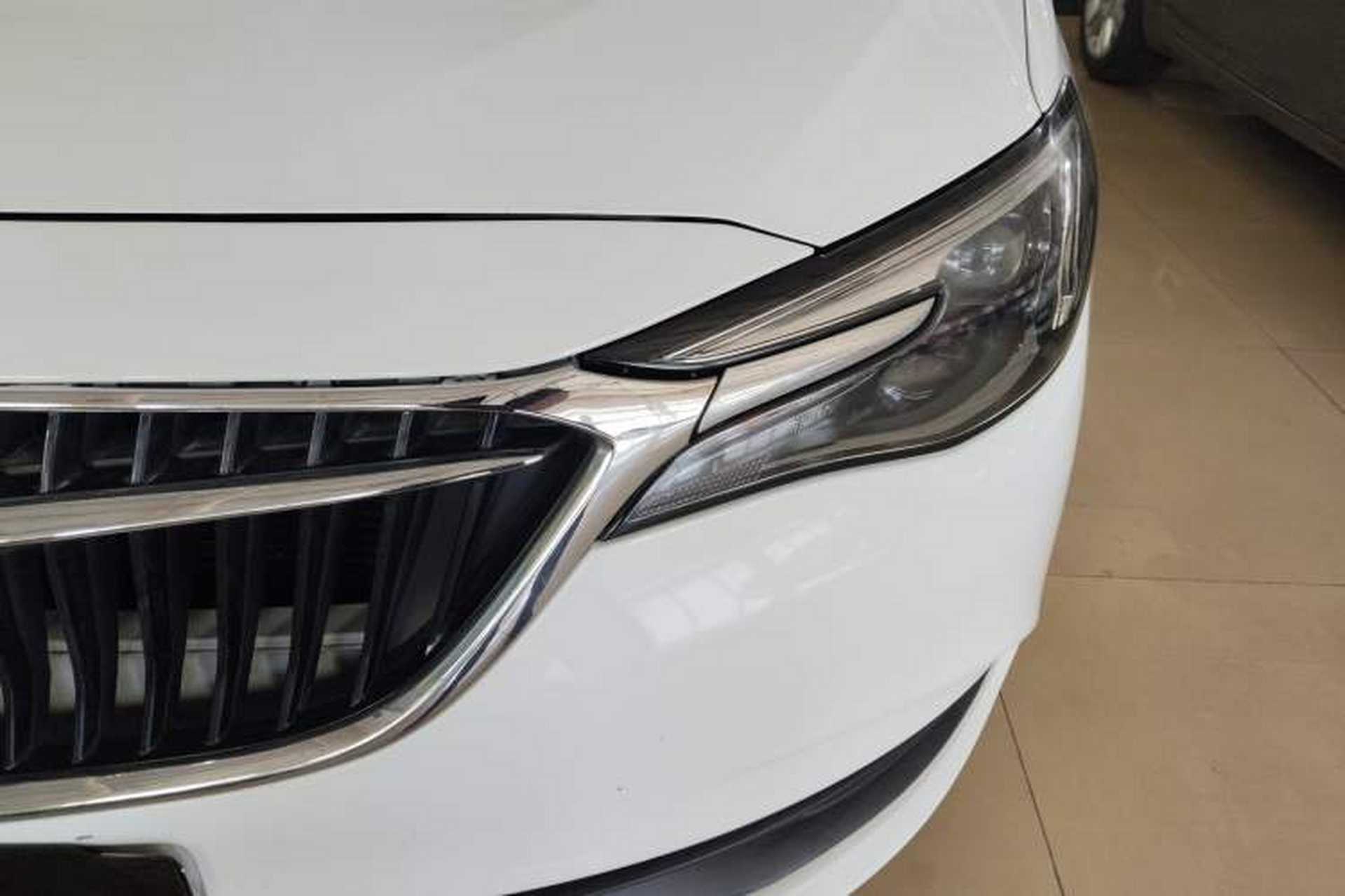 Used Buick GT 2019 15T Dual-Clutch Connected Elite Version China V Standard Left Front Headlight