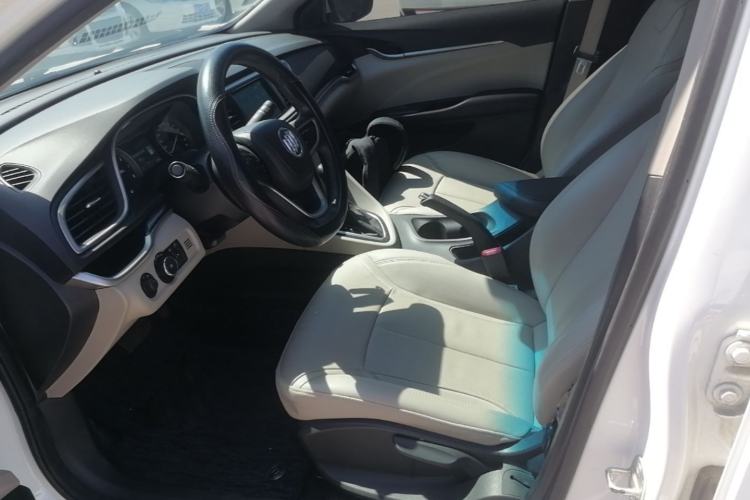 Used Buick GT 2019 15T Dual-Clutch Connected Elite Model China VI Left Front Seat