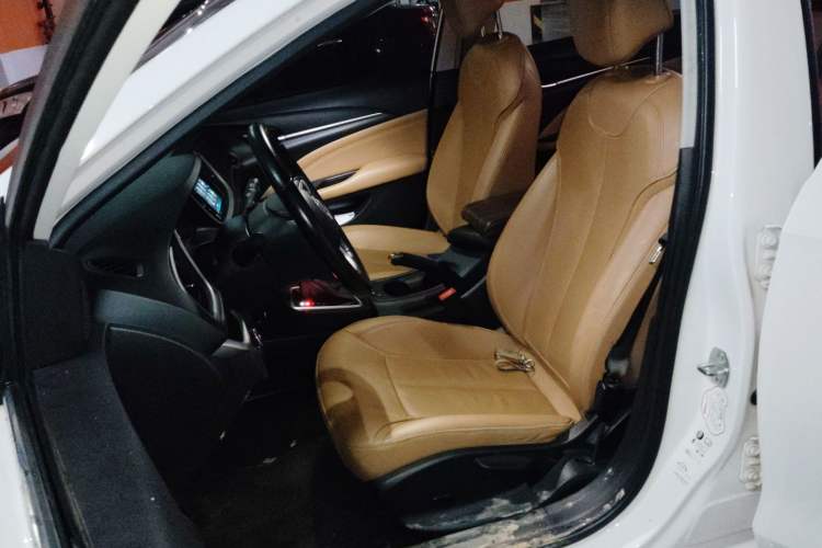 Used Buick GT 2019 18T Automatic Connected Flagship Version China VI Standard Left Front Seat