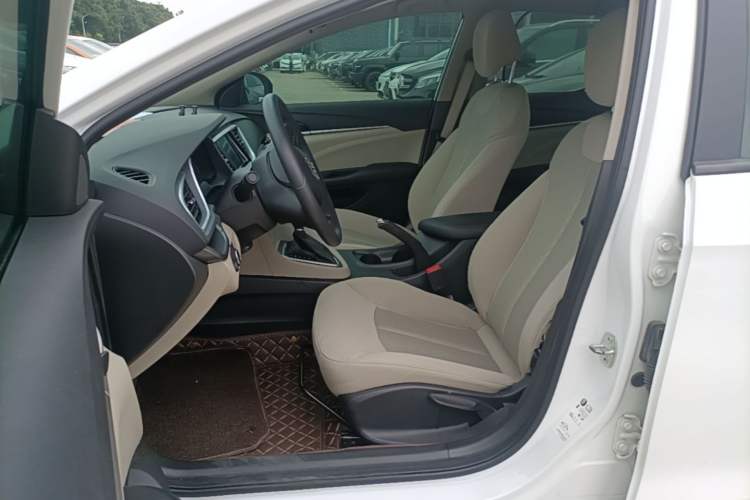Used Buick GT 2019 15T Dual-Clutch Advanced Version China VI Standard Left Front Seat
