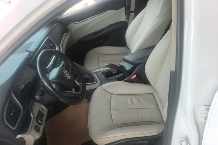 Used Buick GT 2019 15T Dual-Clutch Connected Elite Model China VI Left Front Seat