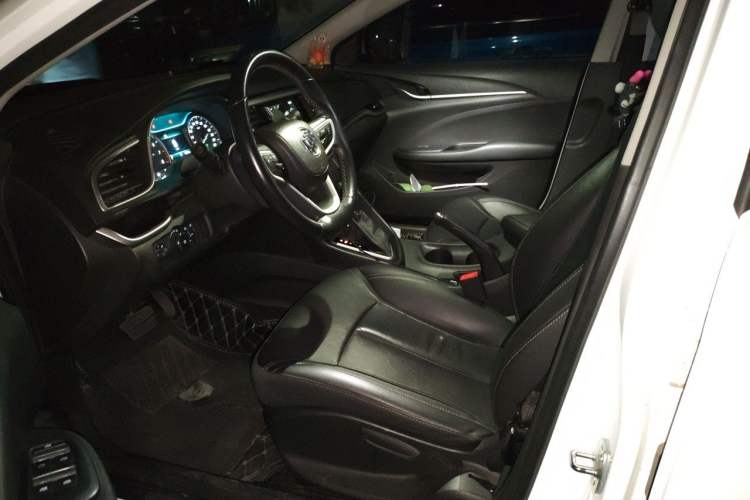 Used Buick GT 2019 18T Automatic Connected Elite Model China VI Standard Left Front Seat