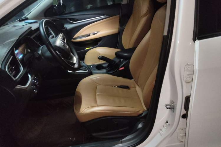 Used Buick GT 2019 18T Automatic Connected Flagship Version China VI Standard Left Front Seat