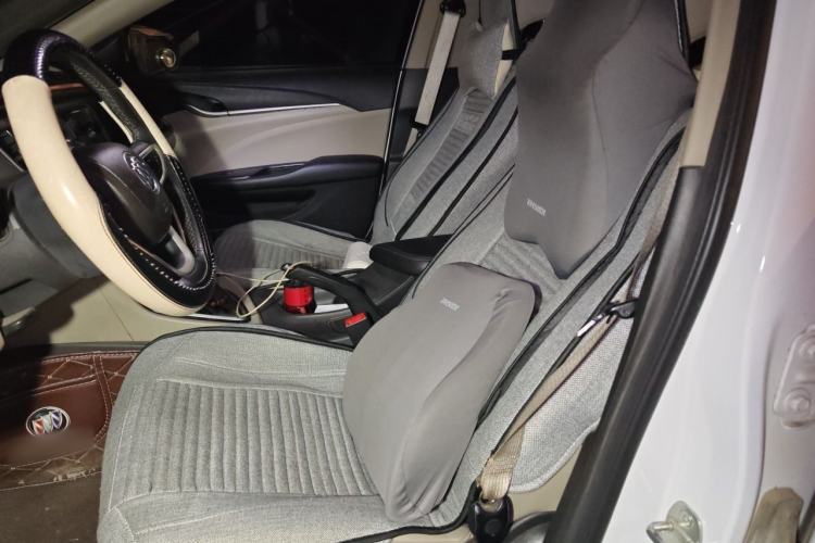 Used Buick GT 2019 15T Dual-Clutch Connected Elite Model China VI Left Front Seat