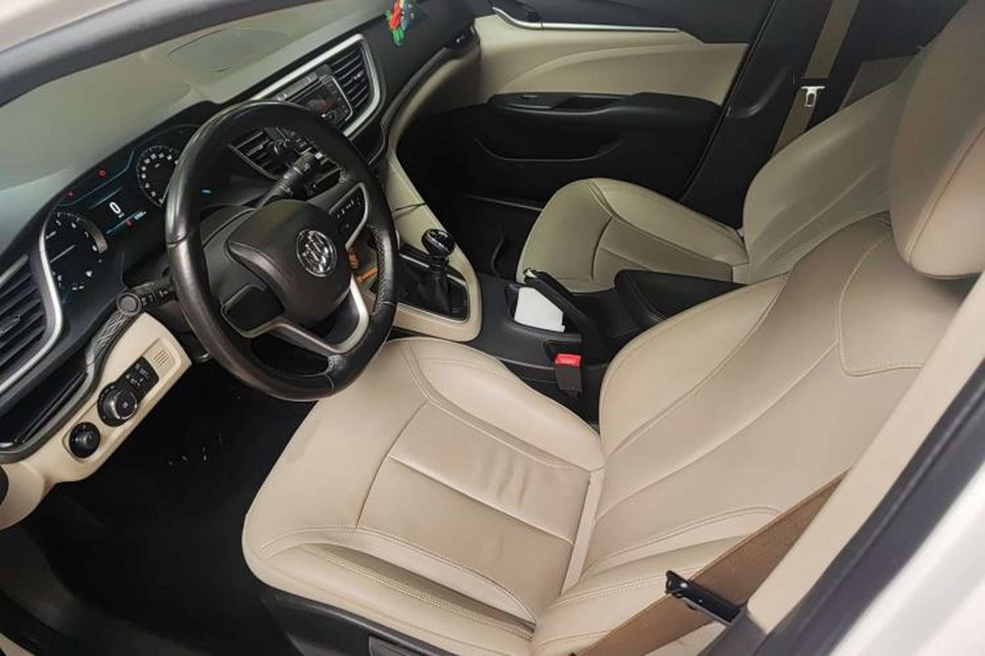 Used Buick GT 2019 15T Manual Elite Version China VI Standard Left Front Seat