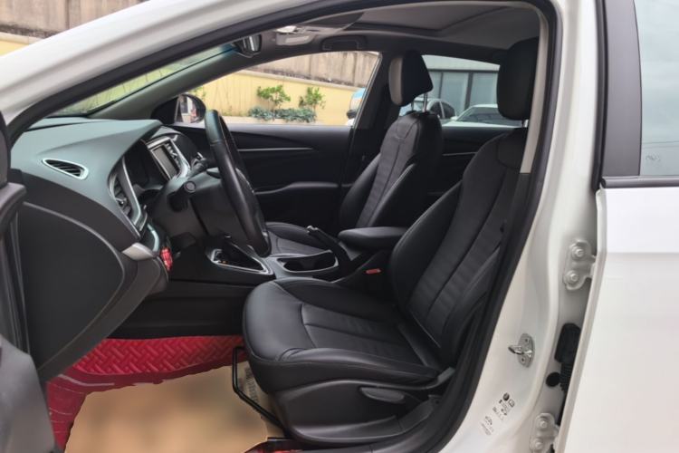 Used Buick GT 2019 18T Automatic Connected Elite Model China VI Standard Left Front Seat