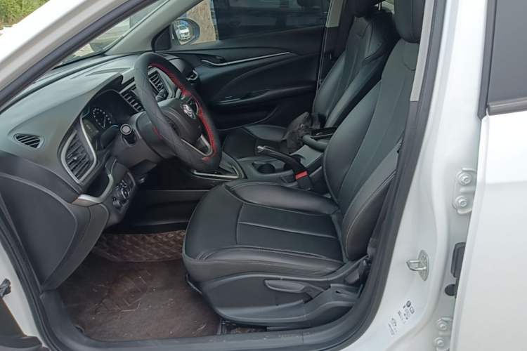 Used Buick GT 2019 18T Automatic Connected Elite Model China VI Standard Left Front Seat