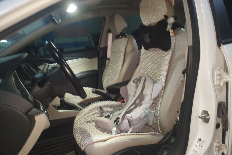 Used Buick GT 2019 15T Dual-Clutch Connected Elite Model China VI Left Front Seat